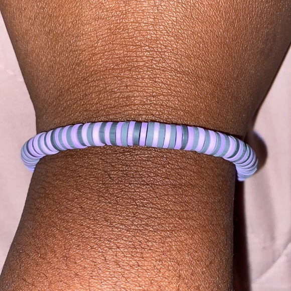 light purple and gray bracelet - Picture 1 of 2